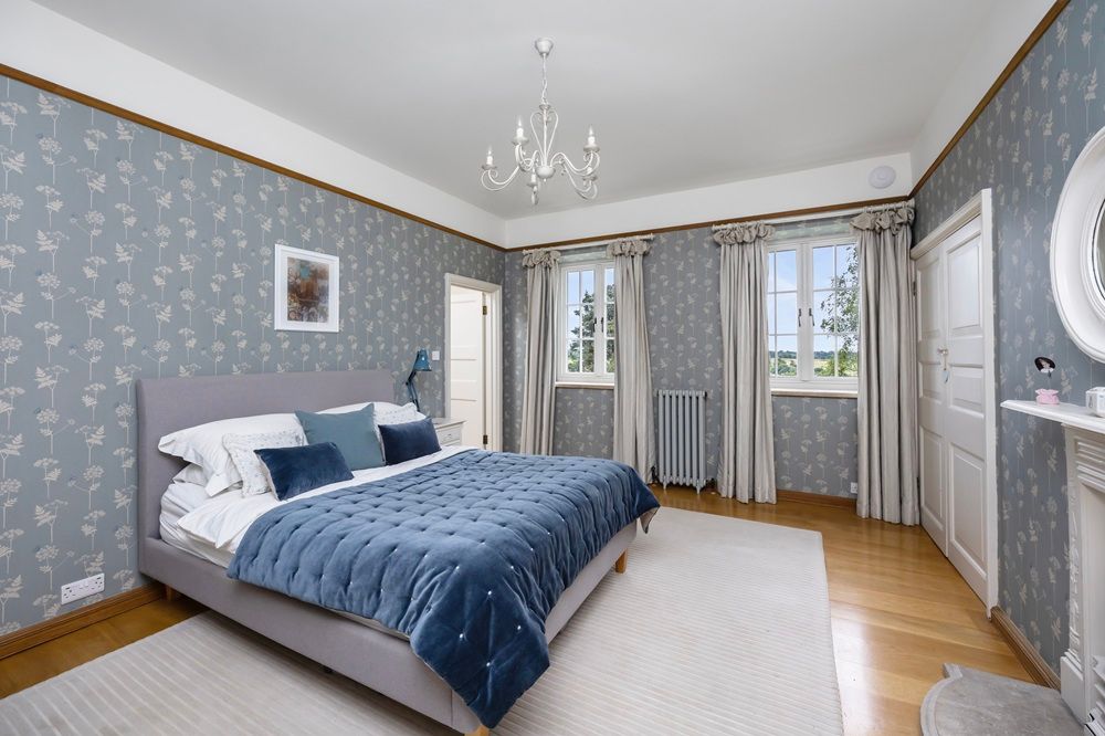 Additional image 19 of 7 bed detached house for saleGrouse Road, Horsham RH13