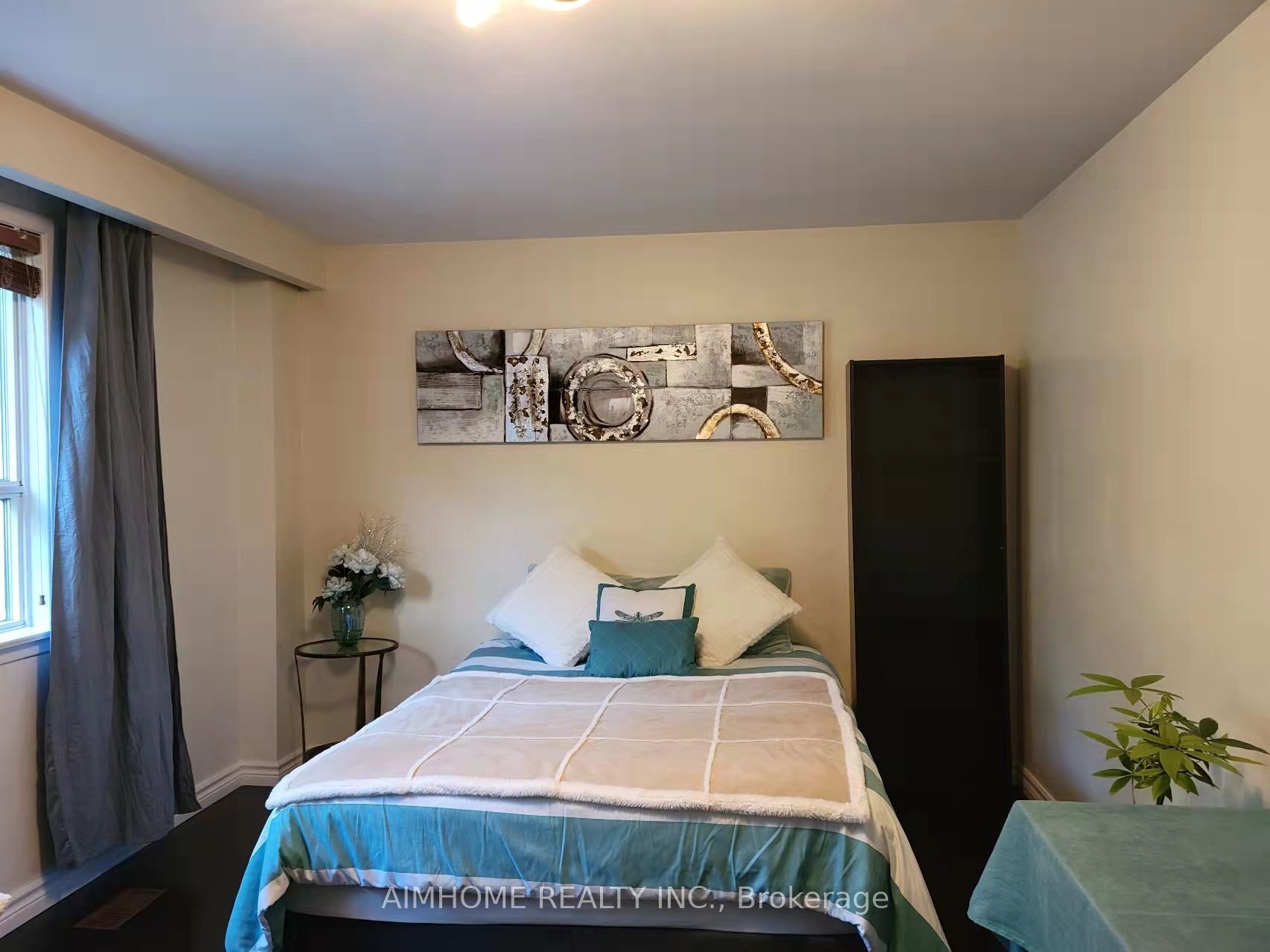 Additional image 2 of #1-68 Claver Avenue, Toronto, ON, M6B 2W2