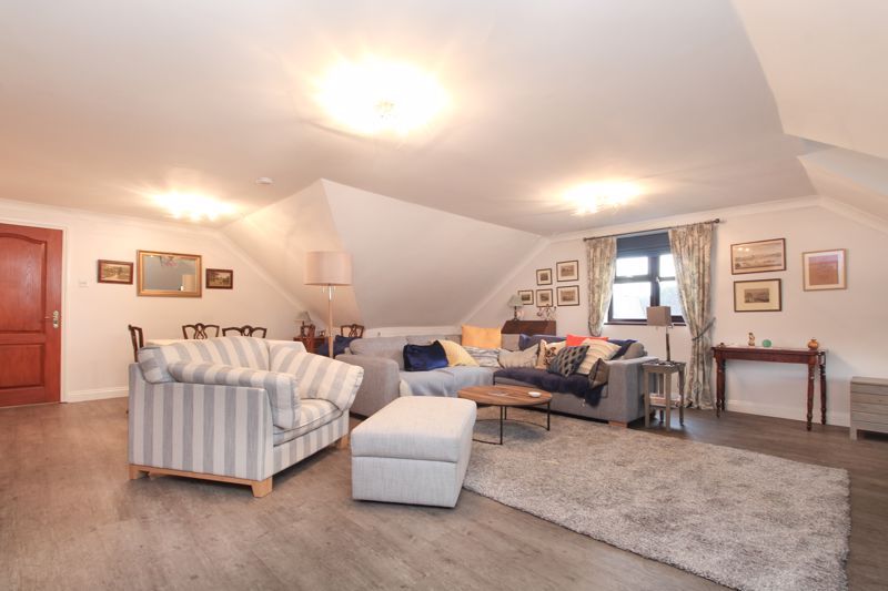 Additional image 2 of 3 bed flat for saleShakespeare Road, Bedford MK40
