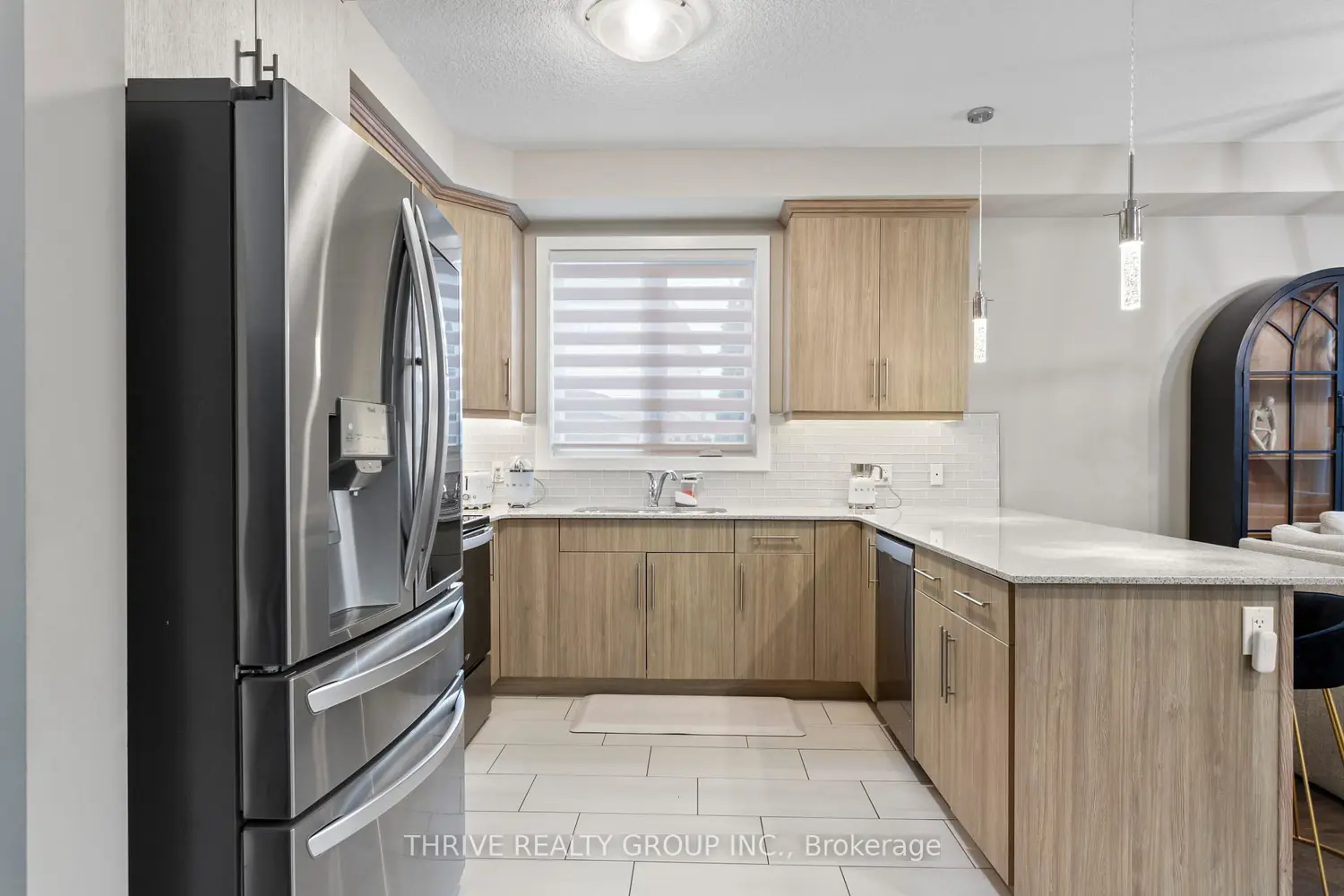 515 Chelton Road photo 5