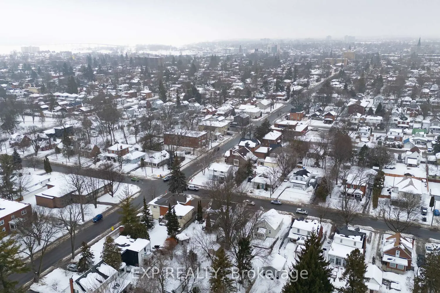 Additional image 17 of 266 Bleecker Avenue