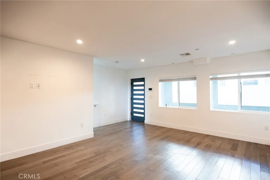 Additional image 29 of 6810 Simpson Ave Unit 2, North Hollywood, CA 91605