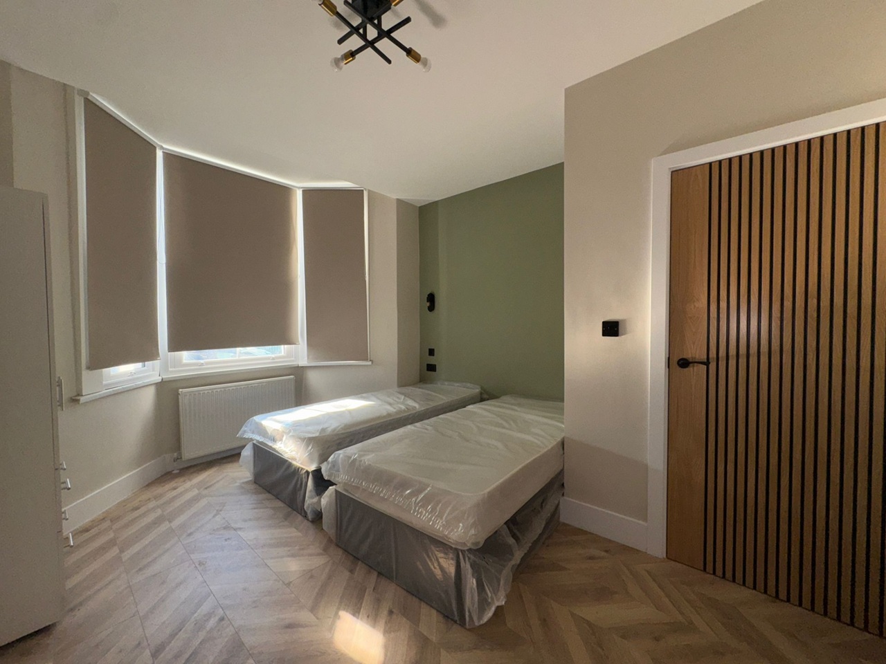 Additional image 6 of 2 Bed Flat, Heron Road, SE24, N1 7GU