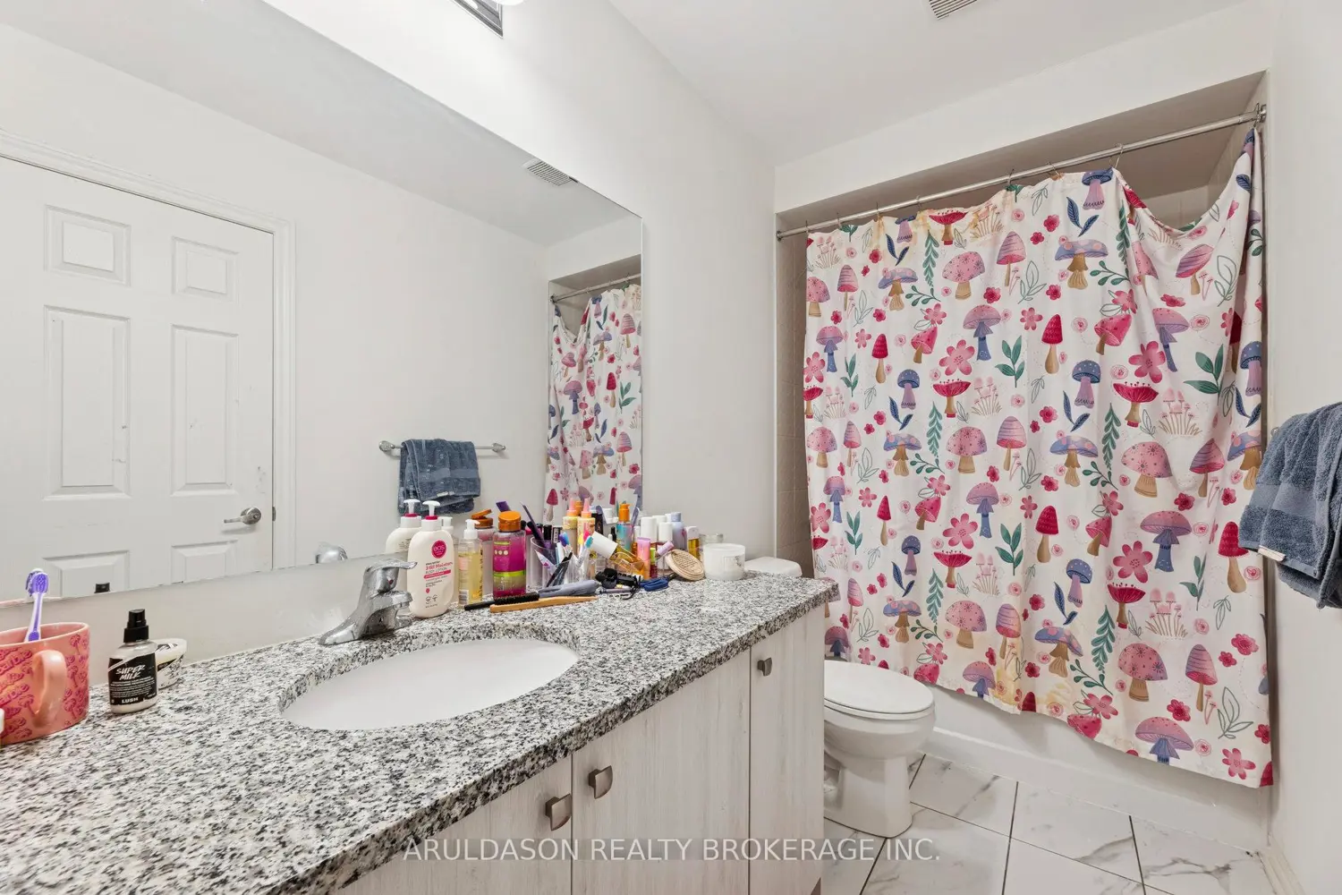 Additional image 11 of 513 Hornbeck Street