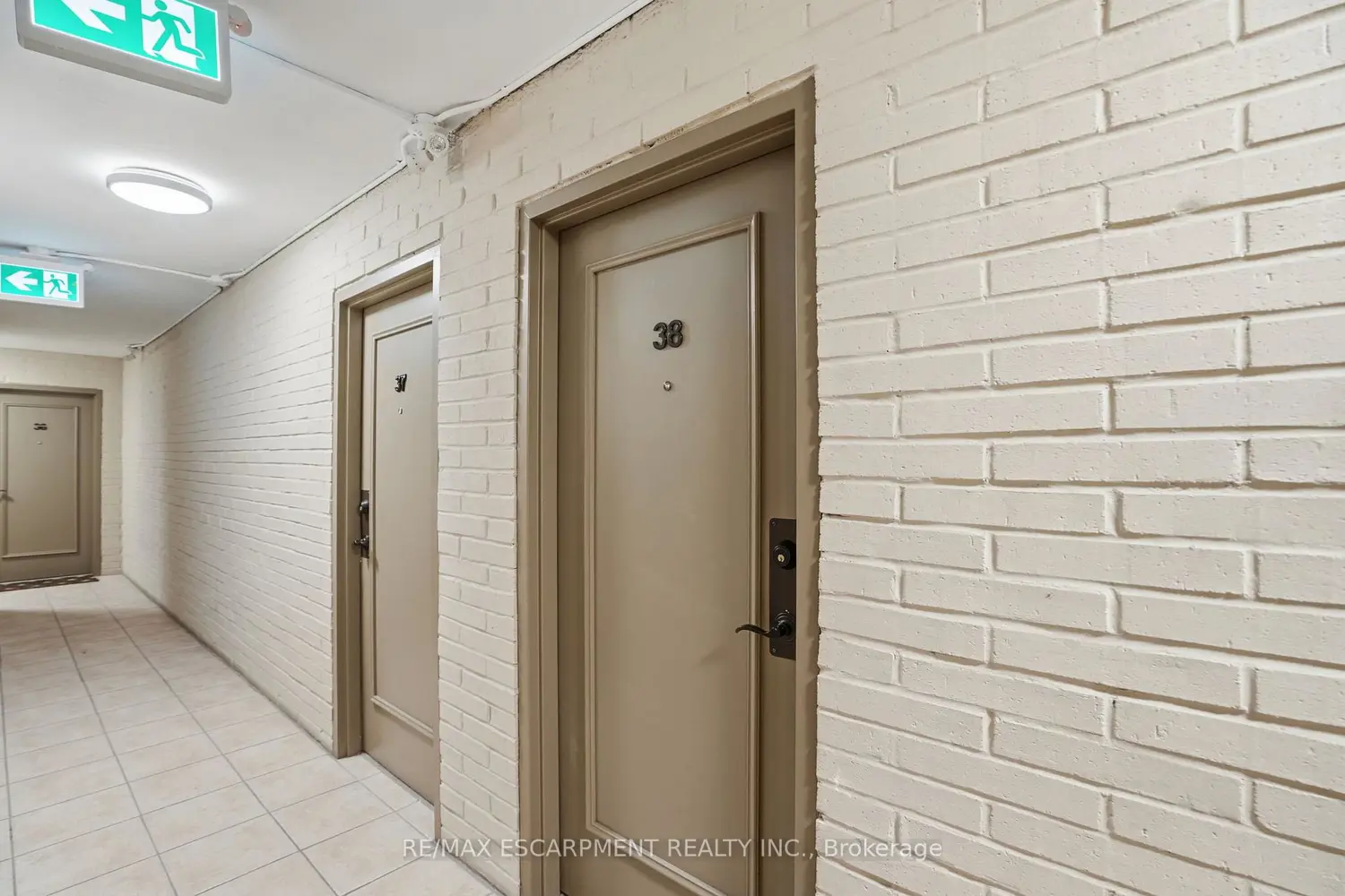 Additional image 4 of 2373 King Street 38