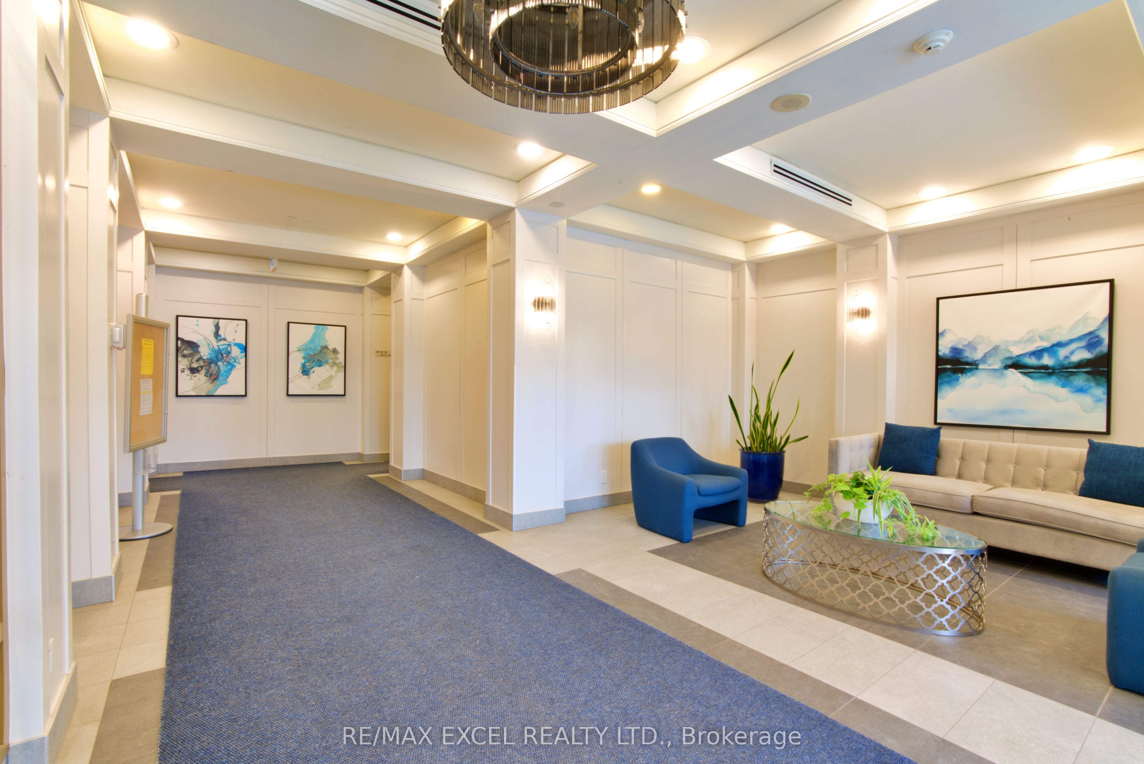 Additional image 3 of 410-19 Northern Heights Drive, Richmond Hill, ON, L4S 4B4