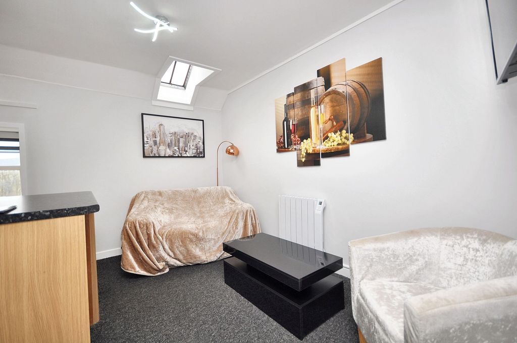 Additional image 16 of 2 bed flat for sale102 Queen Street, Newton Stewart DG8