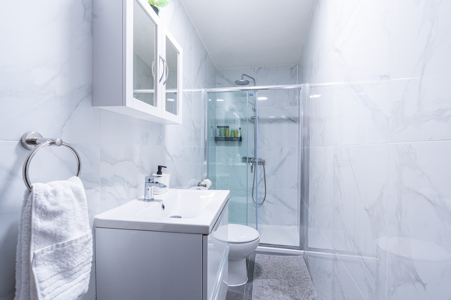 Additional image 6 of 3 Bed Flat, North End Road, W14, N1 7GU