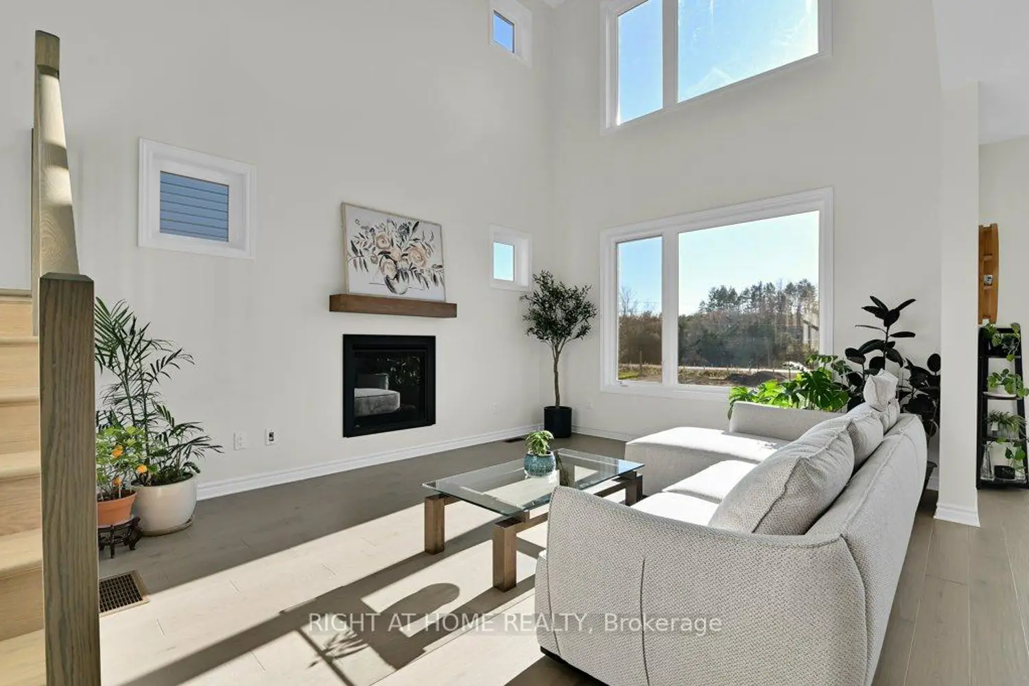 Additional image 3 of 609 Enclave Lane