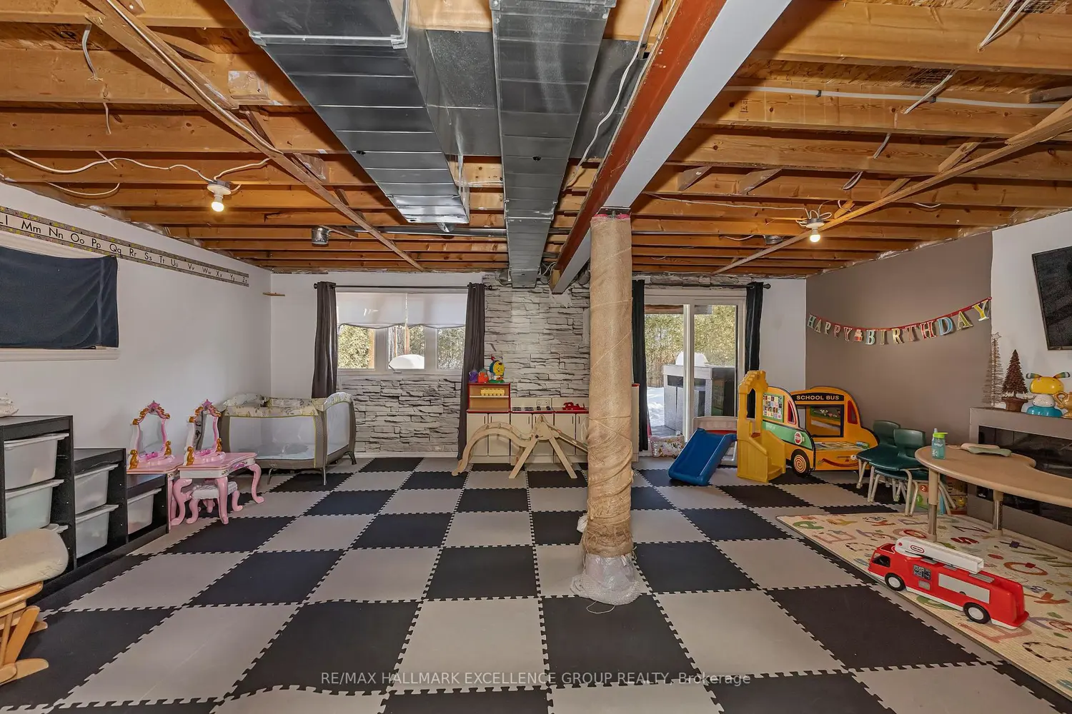 Additional image 15 of 386 Jasper Crescent