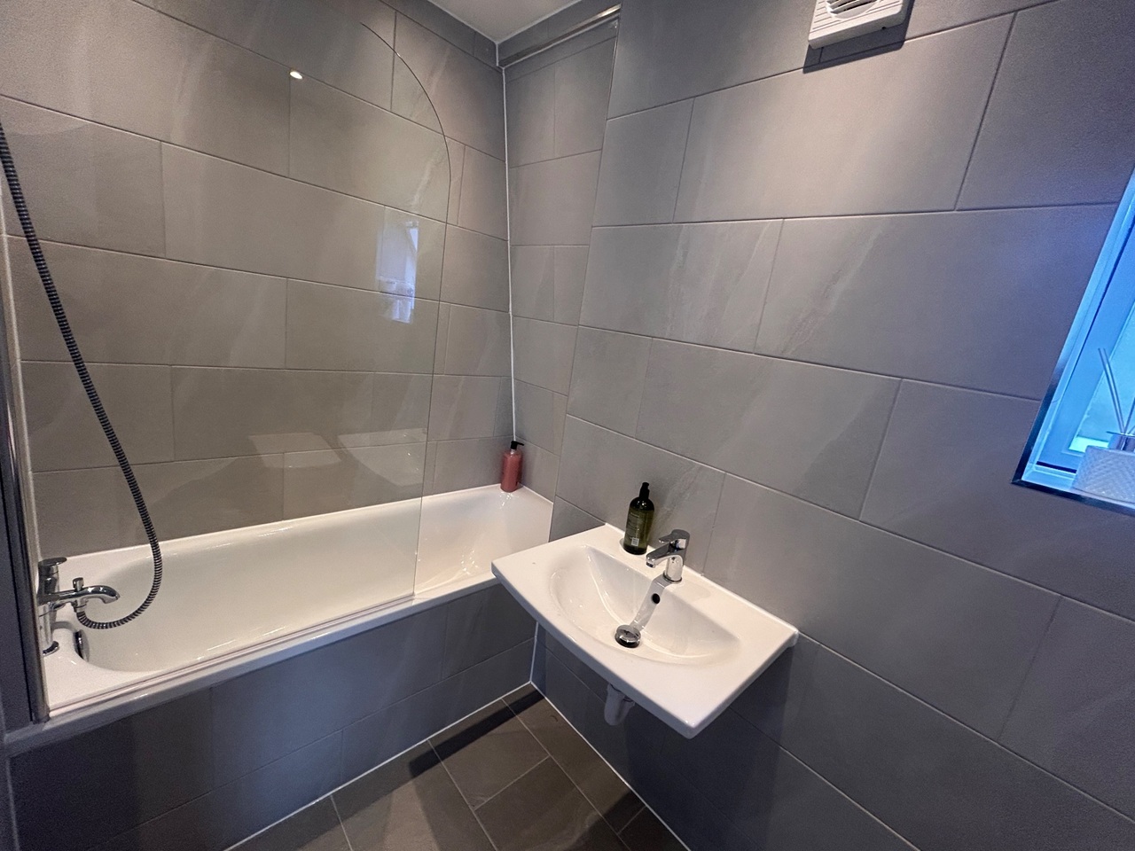 Additional image 14 of 2 Bed Penthouse, Abbey Road, NW6, N1 7GU