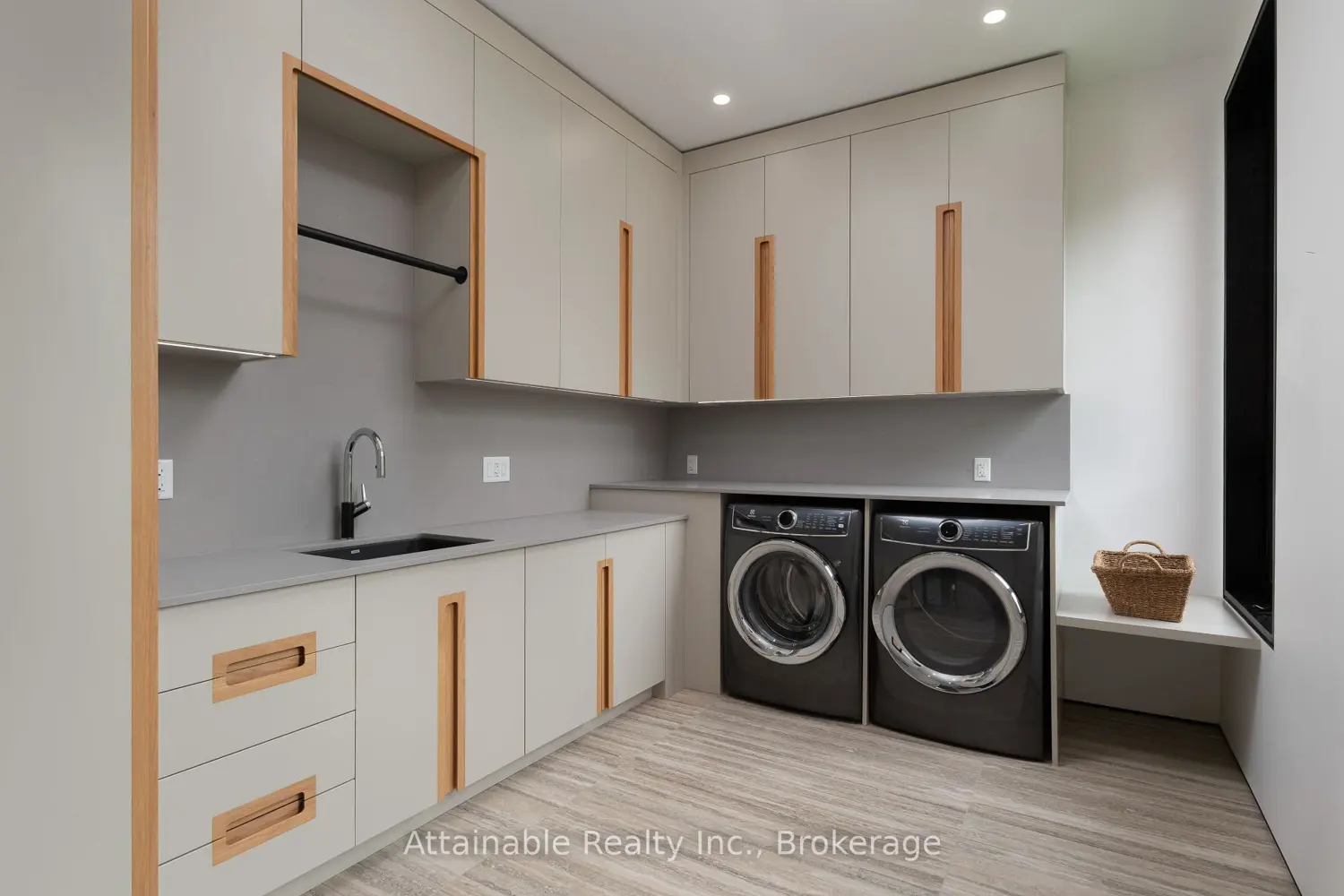 Additional image 2 of 300 West Browns Road