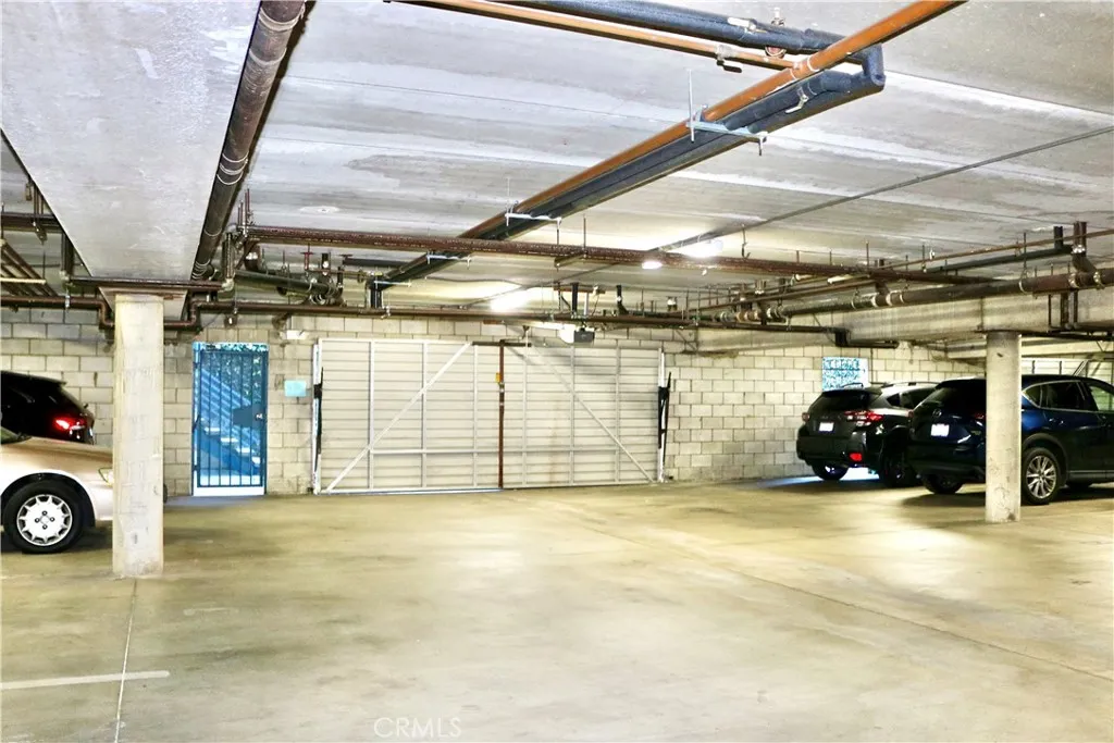 Additional image 49 of 747 E California Boulevard Unit 3, Pasadena, CA 91106