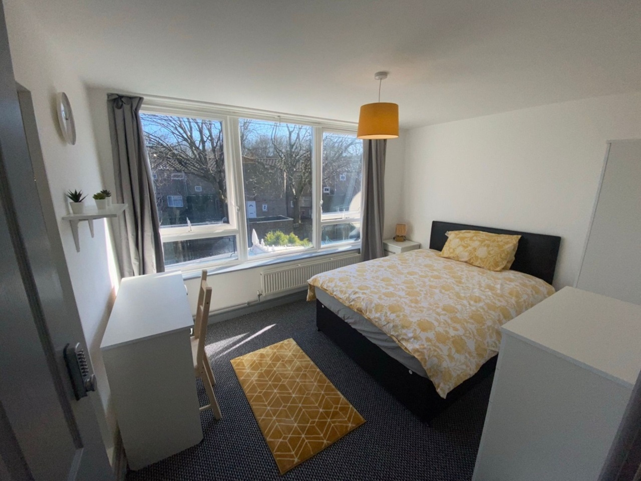 Room in a Shared House, Sherborne Grove, B1, N1 7GU