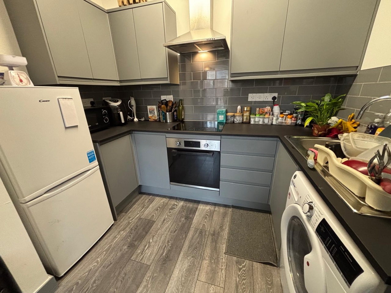 Additional image 6 of 1 Bed Flat, Buckingham Mount, LS6, N1 7GU