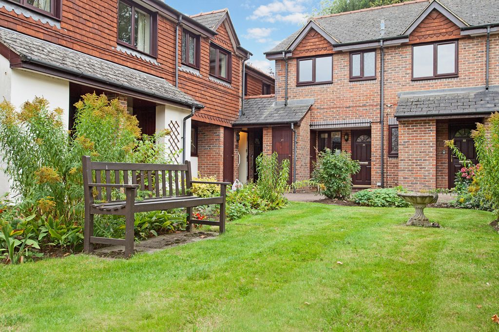 2 bed flat for sale41 Waltham Court, Goring On Thames RG8