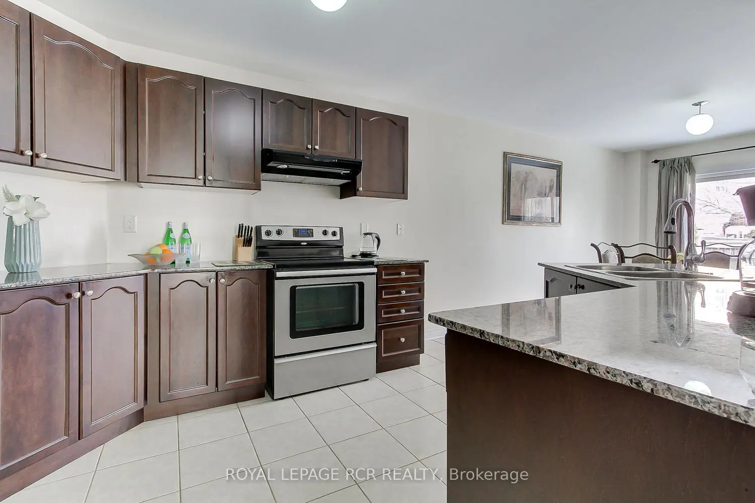 500 Woodspring Avenue photo 5