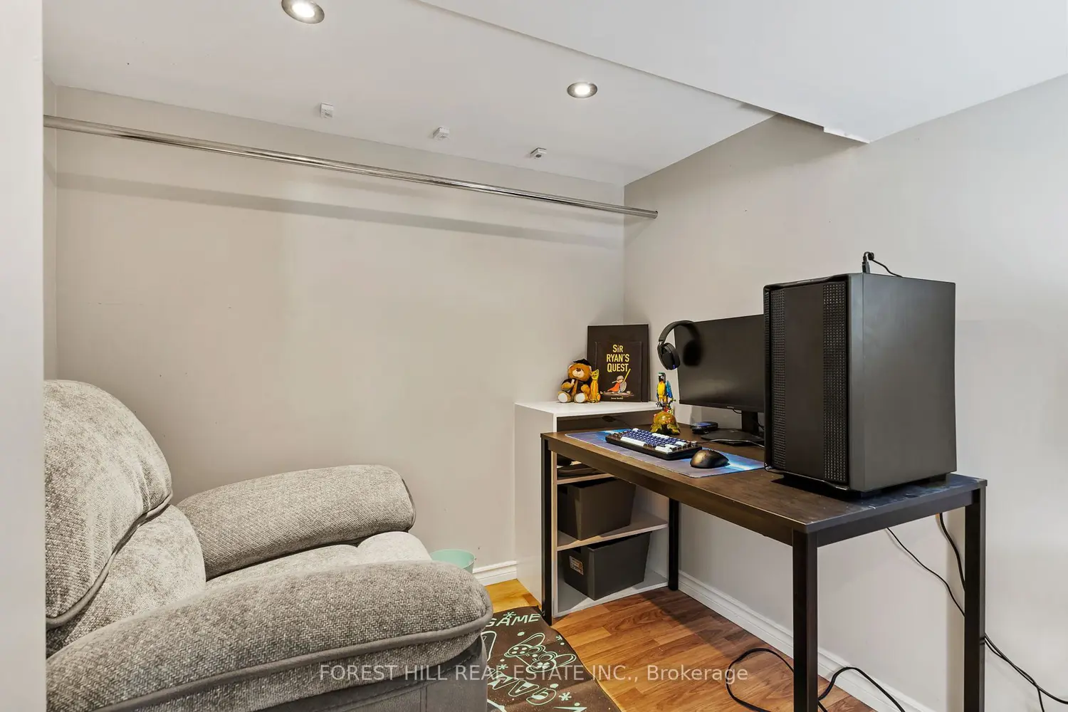 Additional image 14 of 390 Glendale Avenue