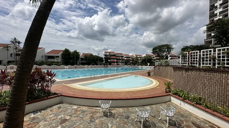 Additional image 10 of 2 Kensington Park Drive