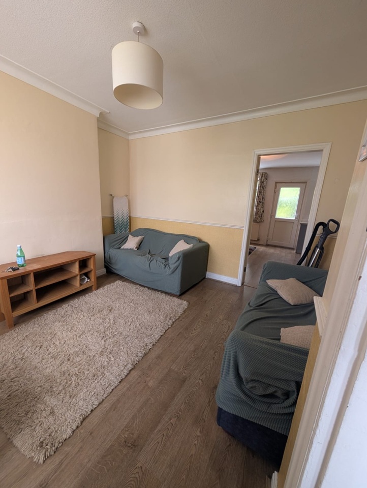 Additional image 2 of 3 Bed Semi-Detached House, Kelso Gardens, LS2, N1 7GU