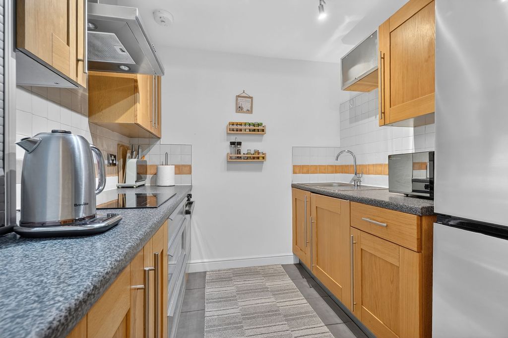 Additional image 3 of 2 bed flat for sale5 Townhead Gardens, Kilmarnock KA3