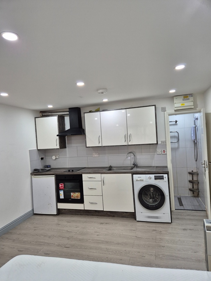 Additional image 11 of 1 Bed Flat, Selly Oak, B29, N1 7GU