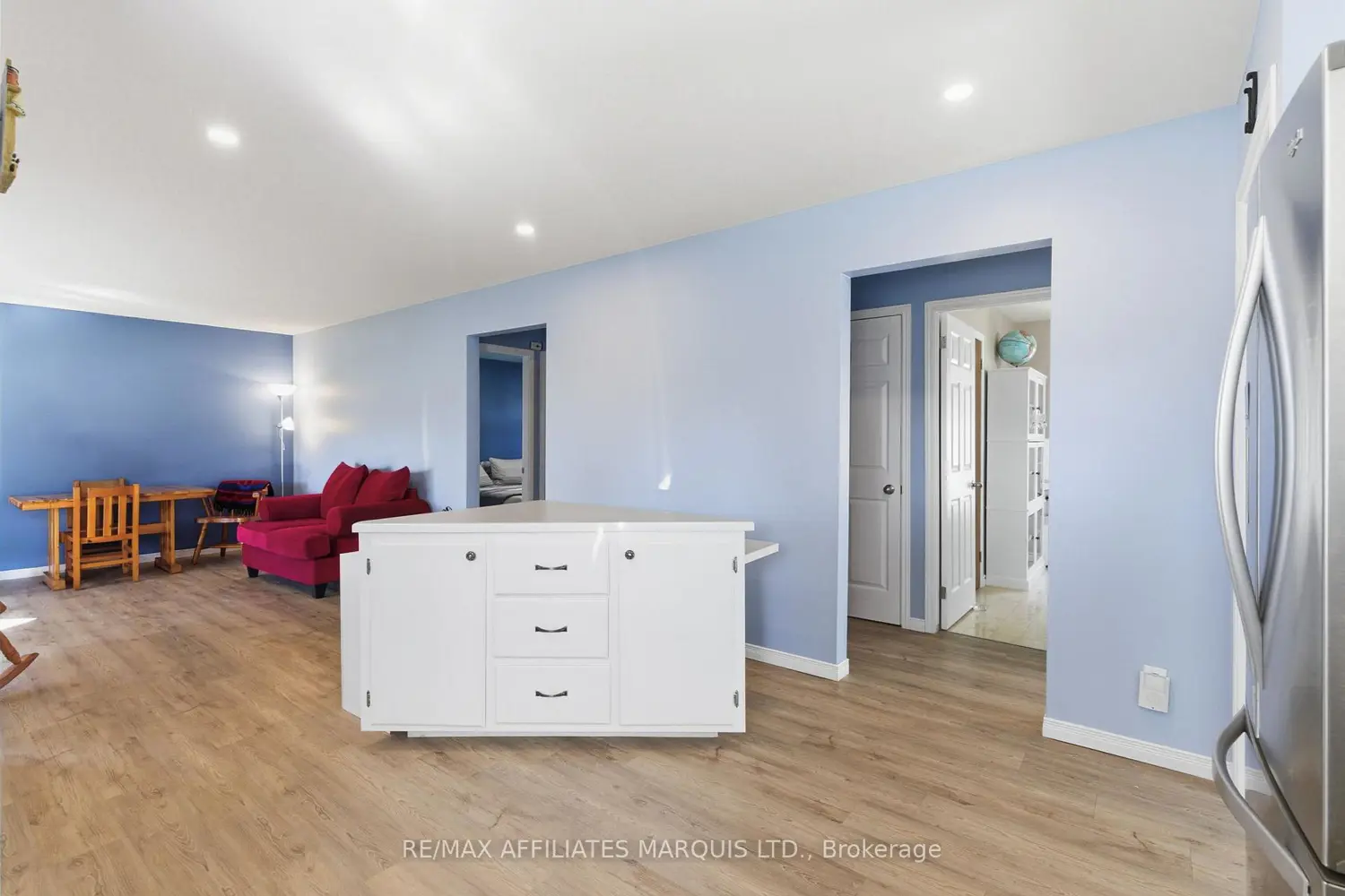 Additional image 7 of 1113 Brock Street