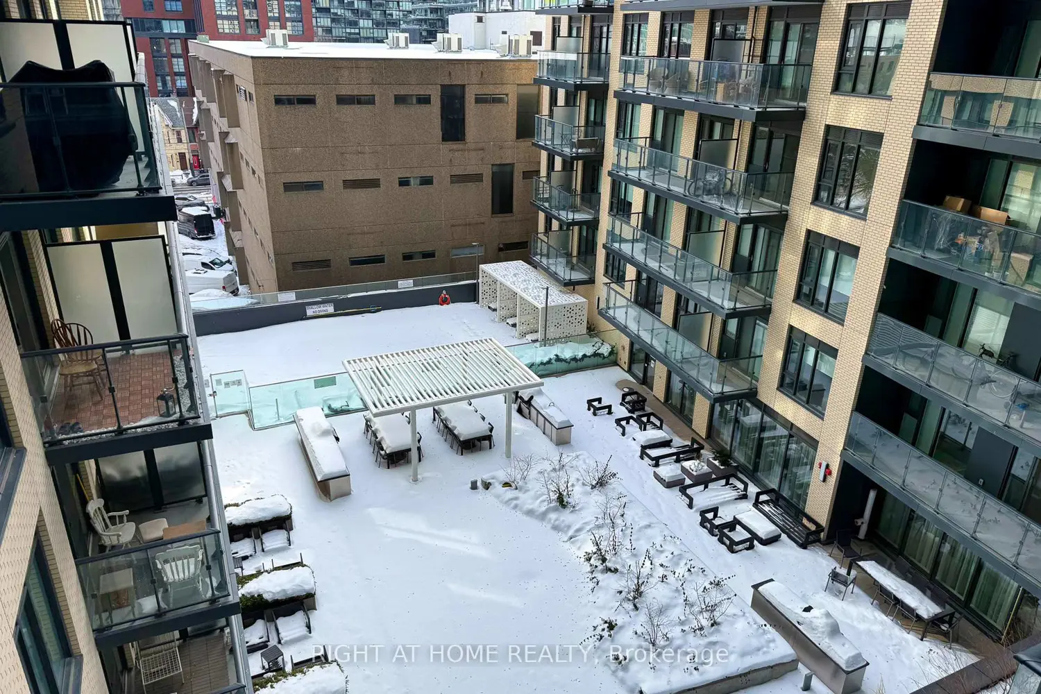 Additional image 15 of 543 Richmond Street 623