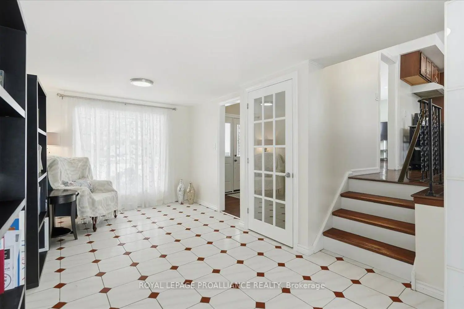 Additional image 18 of 15 Thorncliffe Drive