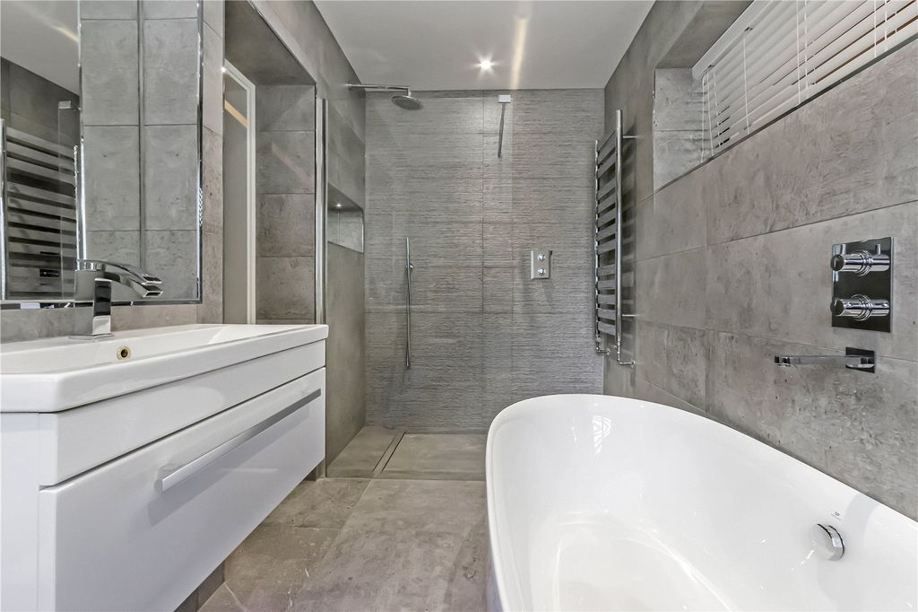 Additional image 12 of 3 bed flat for salePanorama Road, Poole, Dorset BH13