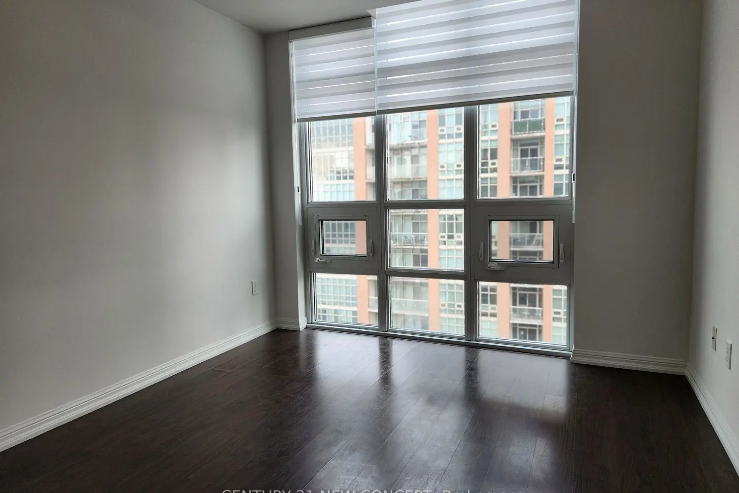 Additional image 10 of 65 East Liberty Street 2207