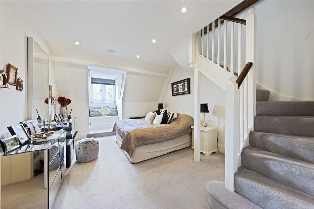 Additional image 13 of 3 bed flat for saleAlbury Park Mansion, Albury Park, Albury, Guildford, Surrey GU5