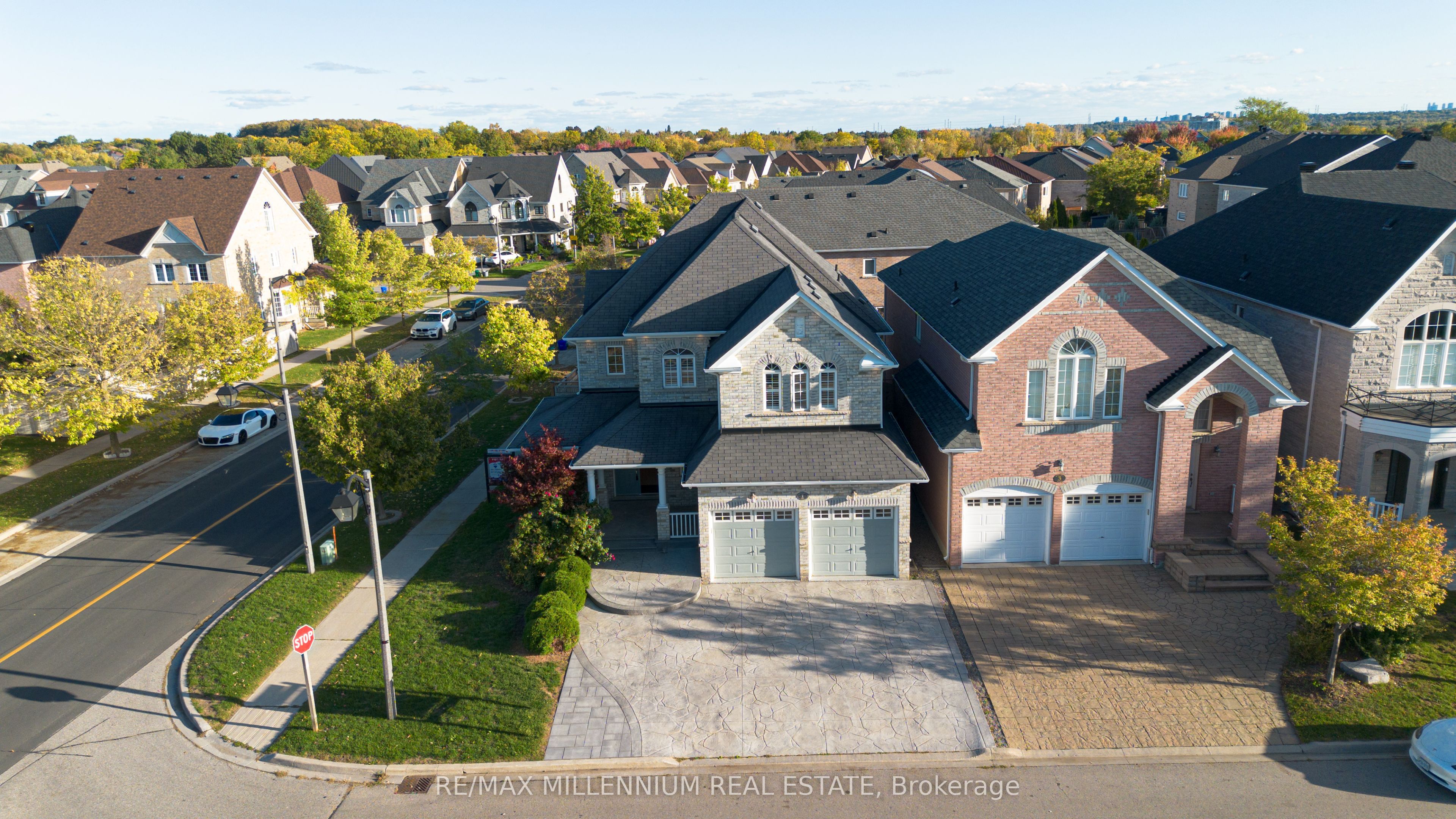 1 Bracknell Avenue, Markham, ON, L6C 0B2
