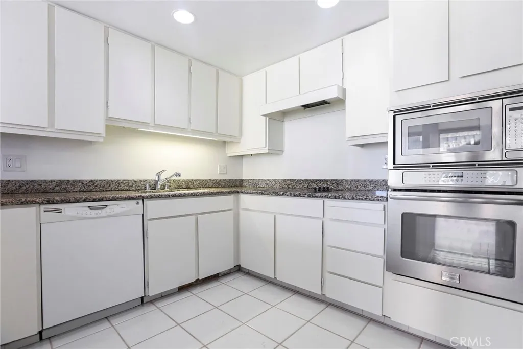 Additional image 6 of 2170 Century Park E Unit 1502, Los Angeles, CA 90067