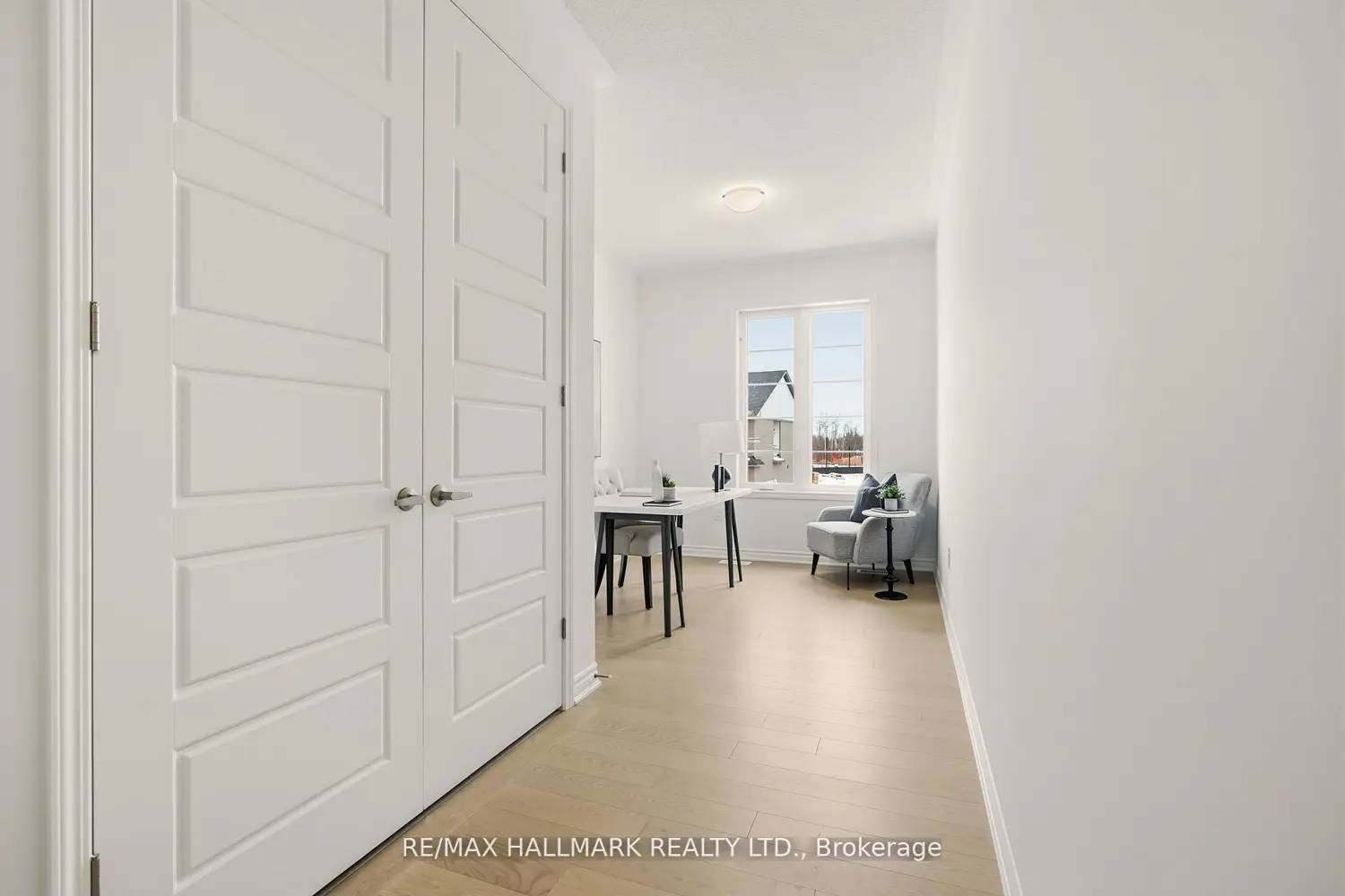 Additional image 13 of 618 Newlove Street