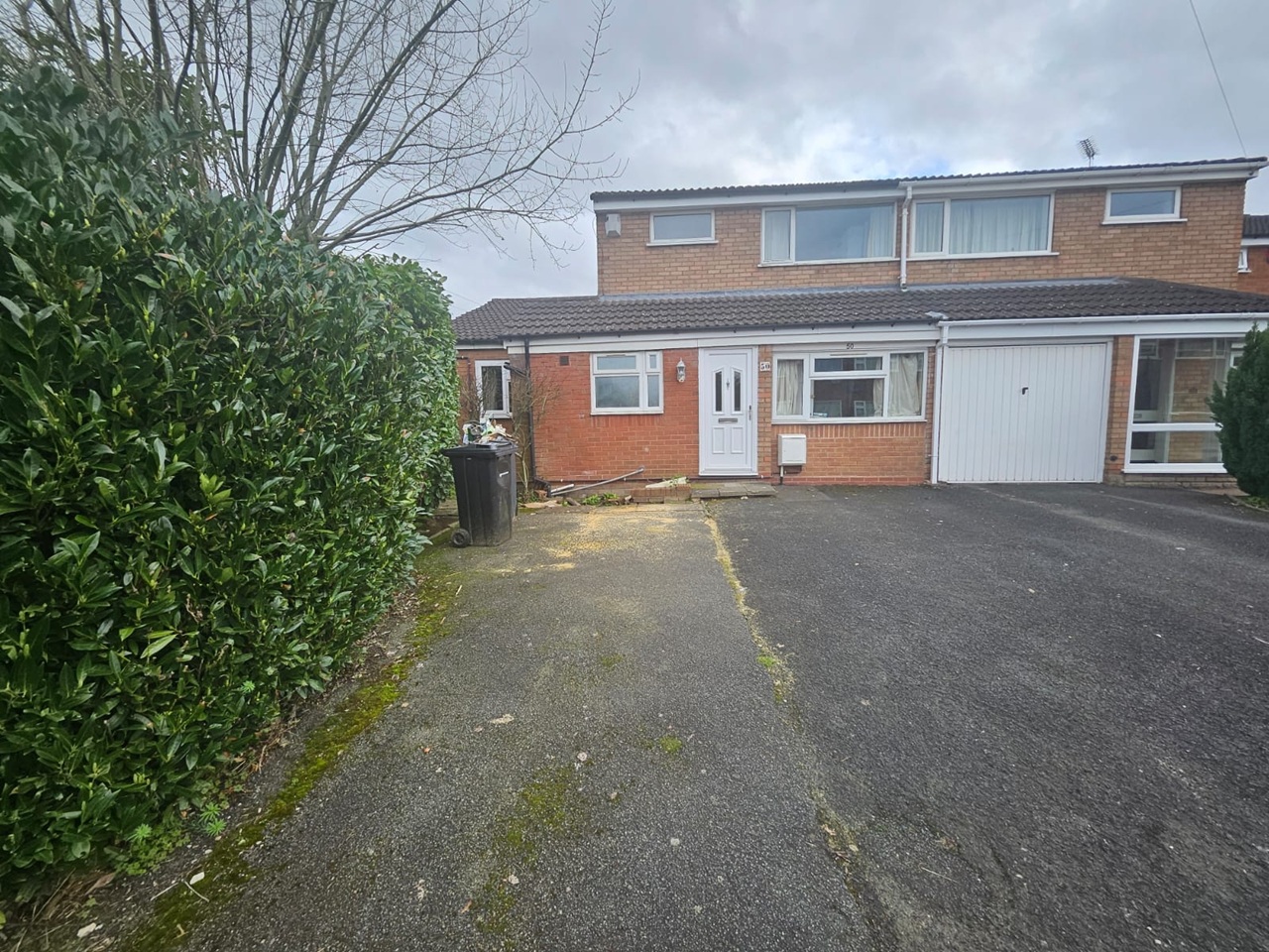 4 Bed Semi-Detached House, Wellman Croft, B29, N1 7GU