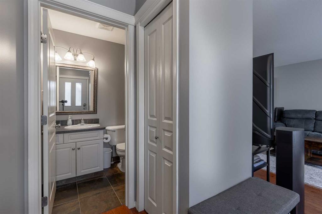 Additional image 3 of 5-635 6 Street S, Lethbridge, AB, T1J 2E4