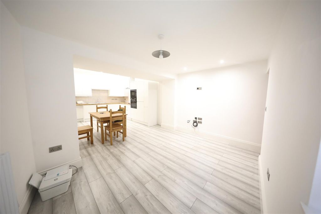 Additional image 5 of 12 bed block of flats for saleGeorge Street, Hull HU1