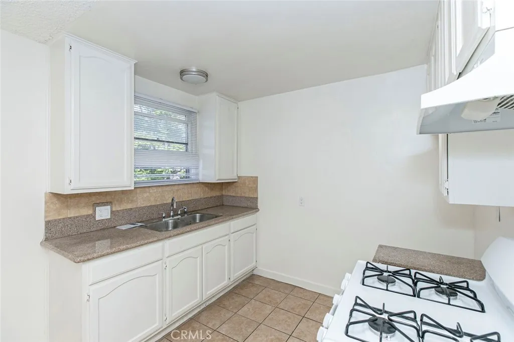 Additional image 46 of 11659 Hamlin Street Unit 6, North Hollywood, CA 91606