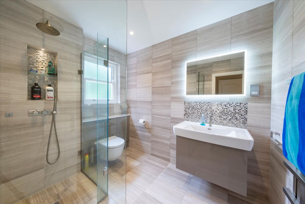 Additional image 13 of 7 bed detached house for saleMilton Lilbourne, Wiltshire SN9