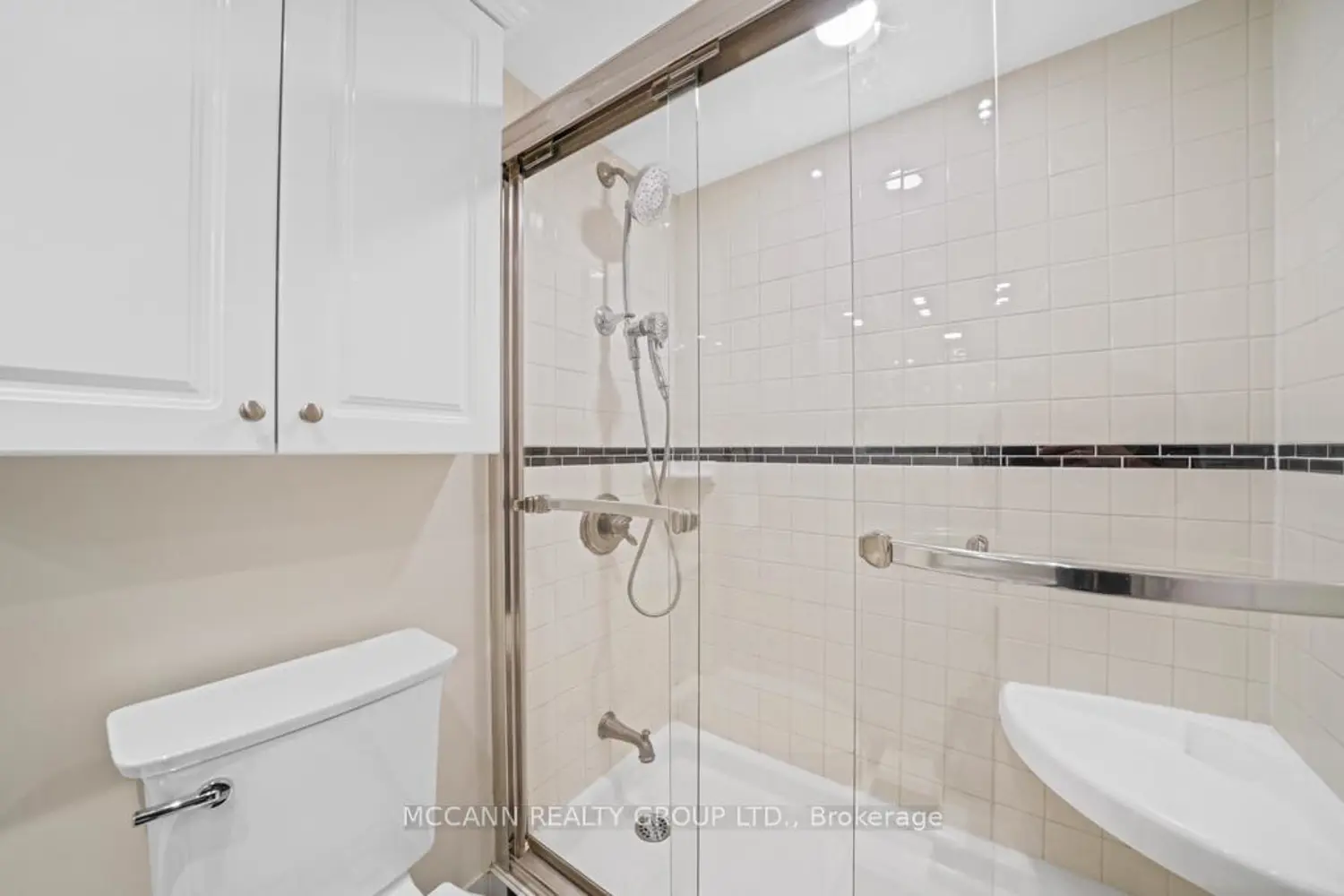 Additional image 11 of 360 Bloor Street 301