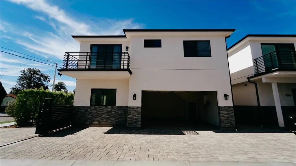 Additional image 17 of 18919 Gault Street, Reseda, CA 91335