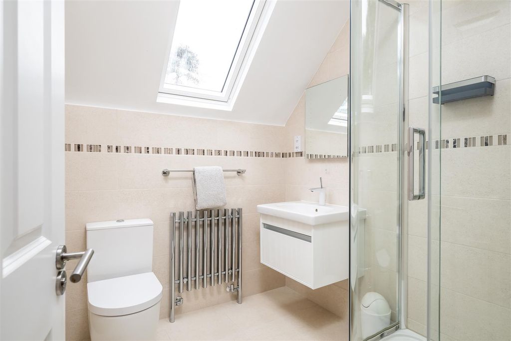 Additional image 29 of 7 bed detached house for salePark Avenue, Bedford MK40