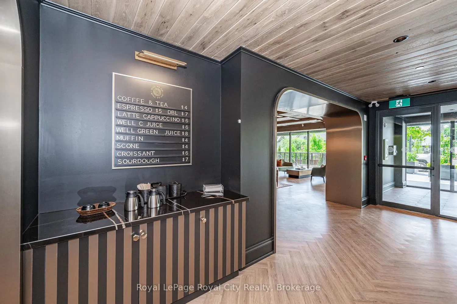 Additional image 7 of 6523 Wellington 7 Road 35