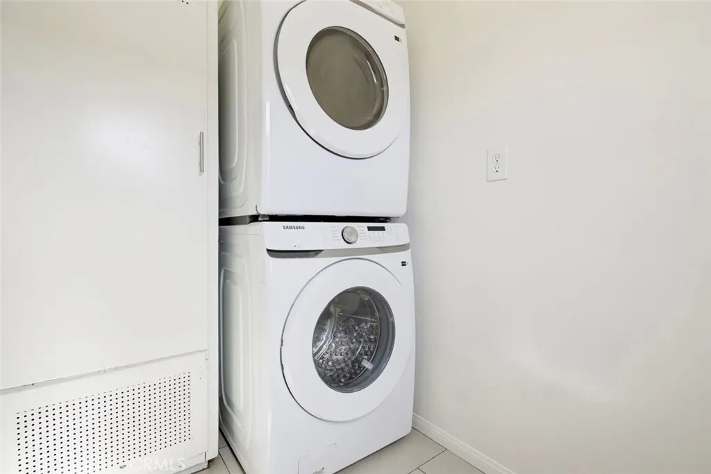 Additional image 15 of 12156 Vanowen Street, North Hollywood, CA 91605