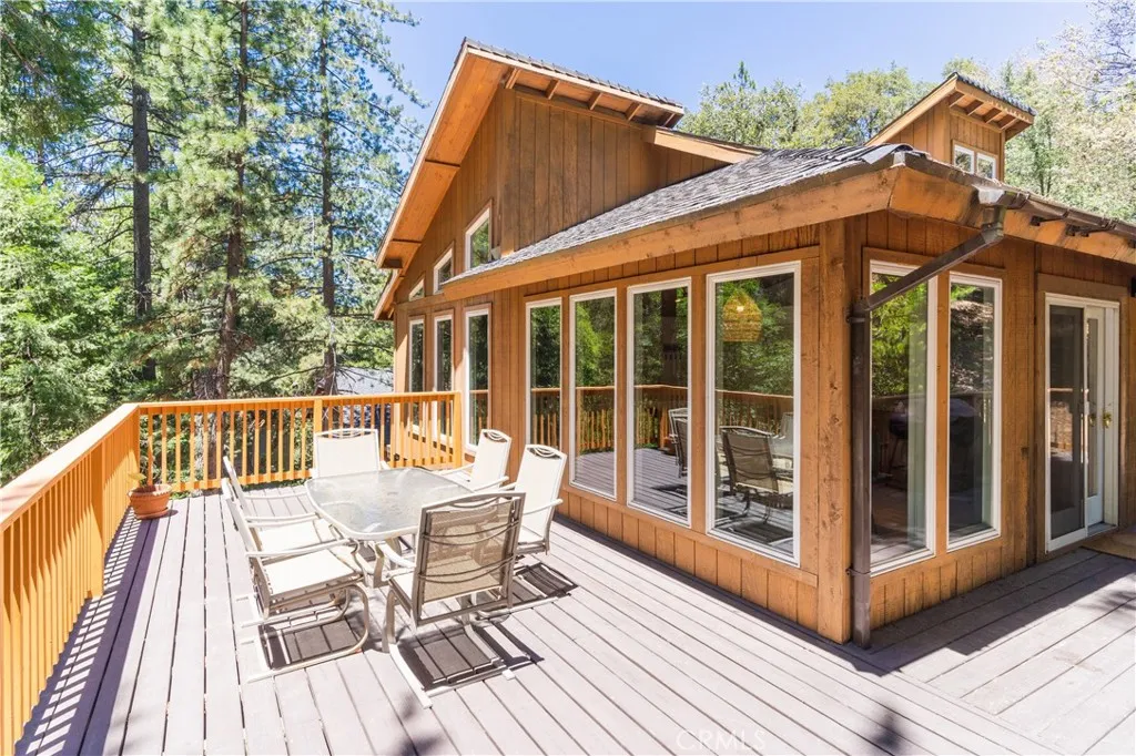 Additional image 15 of 1069 Berne Drive, Crestline, CA 92325