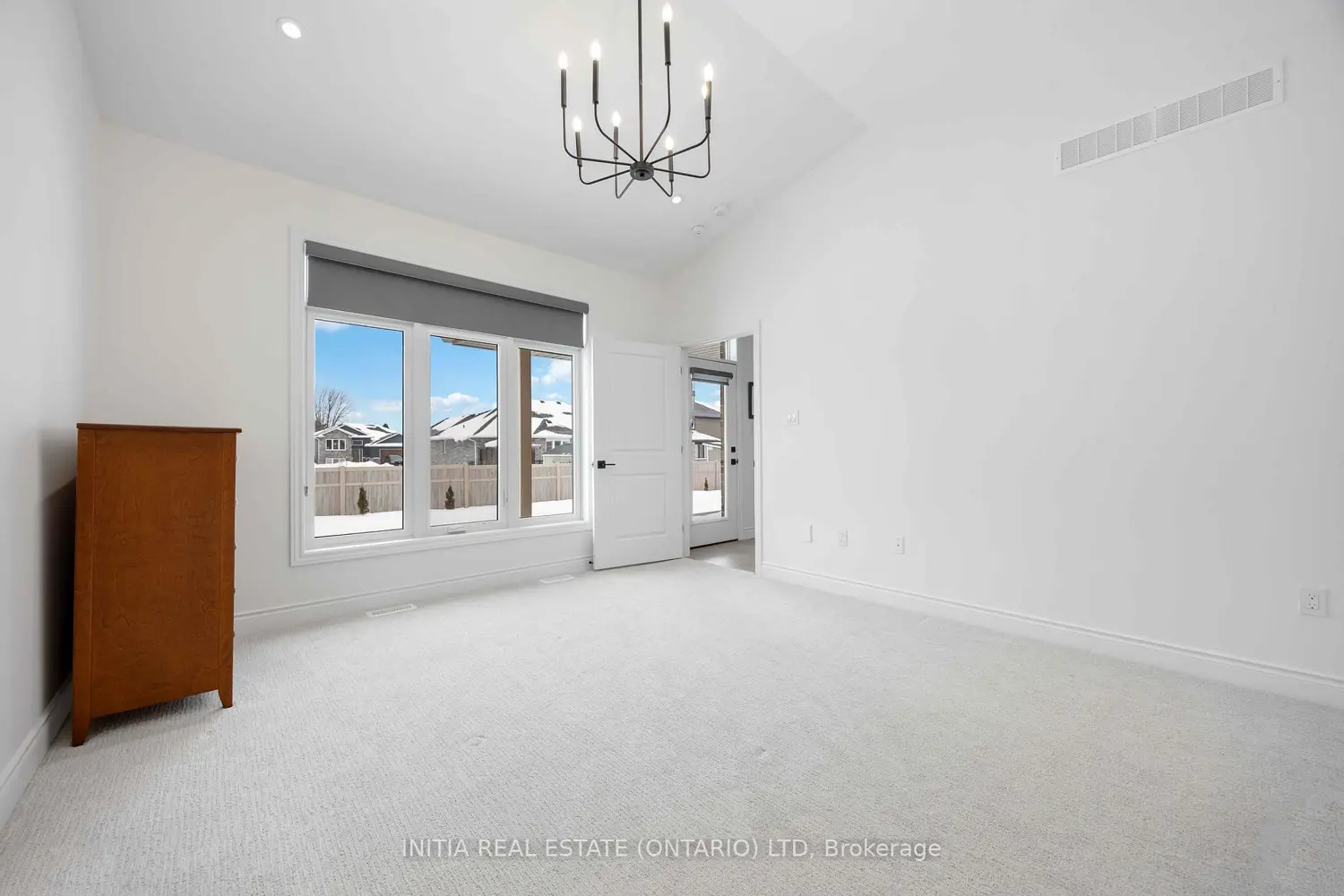 Additional image 10 of 102 Leneve Street