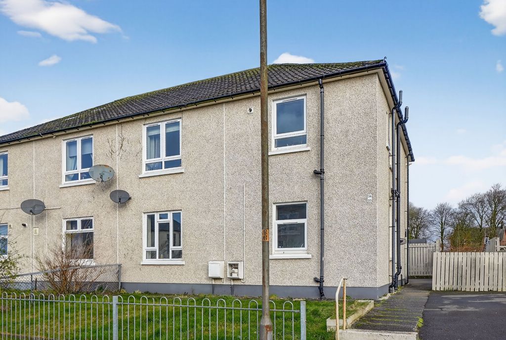 2 bed flat for sale34 Hillmoss, Kilmaurs KA3