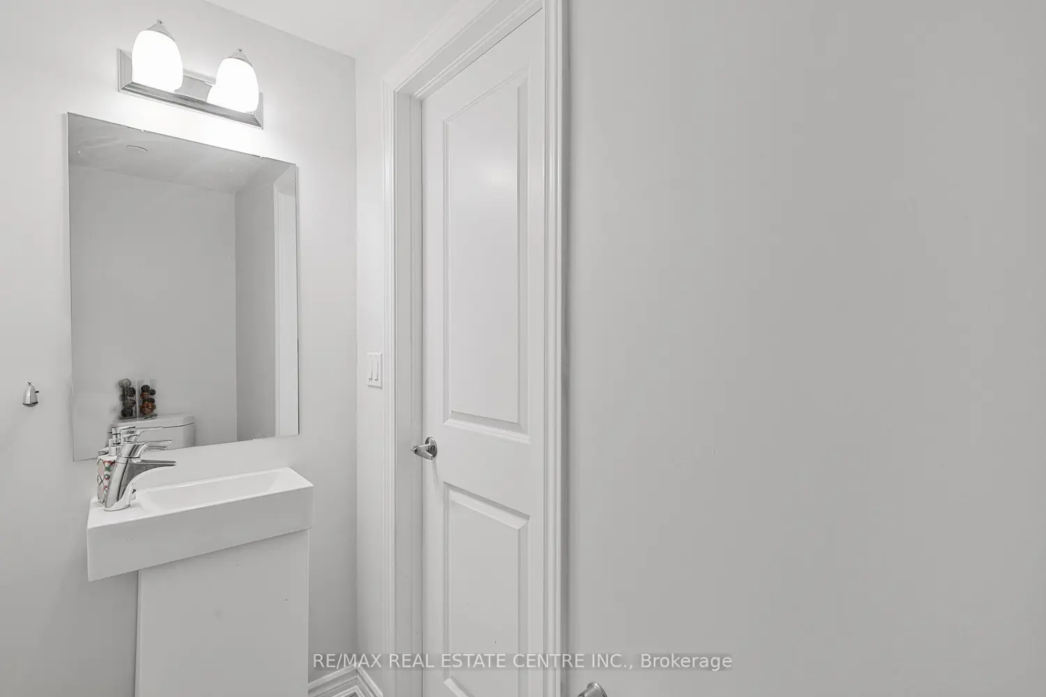Additional image 5 of 100 Long Branch Avenue 27