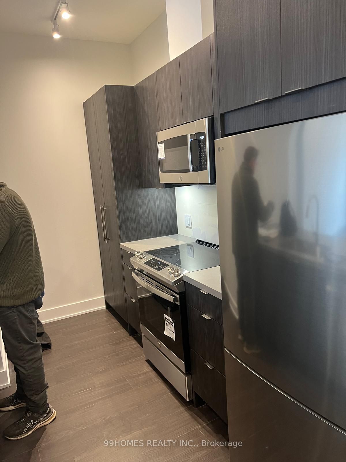 Additional image 6 of PH07-4130 Parkside Village Drive, Mississauga, ON, L5B 3M8